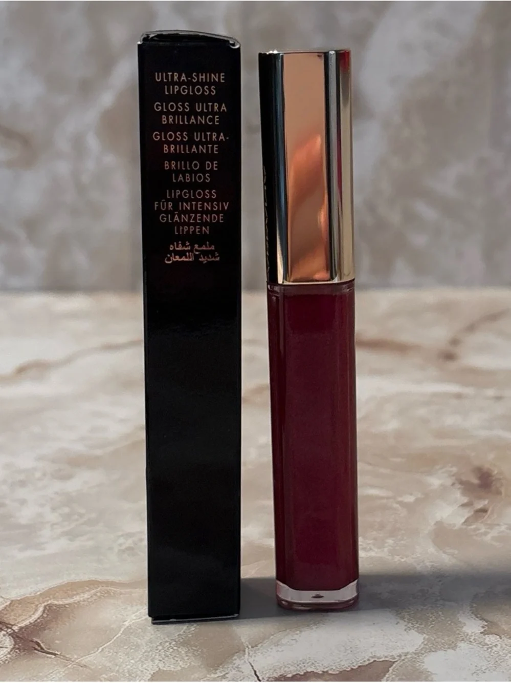 Dolce & Gabbana Lipgloss in Deep Berry Red